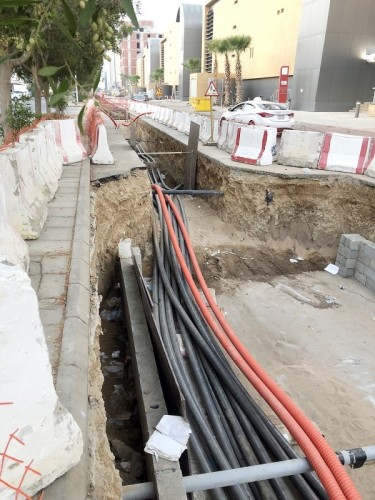 مصادر: إيقاف الخدمات إلى المساكن التي ليس لدى أصحابها صكوك شرعية عليها