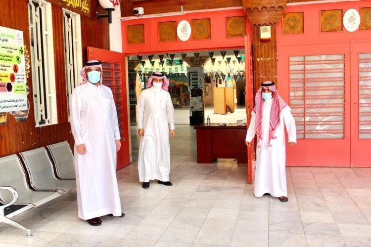 تعليم تبوك: تطبيق بروتوكولات العودة داخل المدارس ومكاتب التعليم