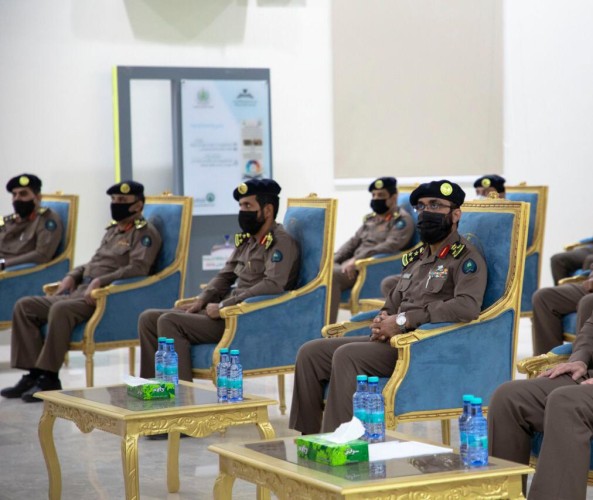 مدني القصيم ينفذ محاضرة عن “مهارات التواصل بالعمل”