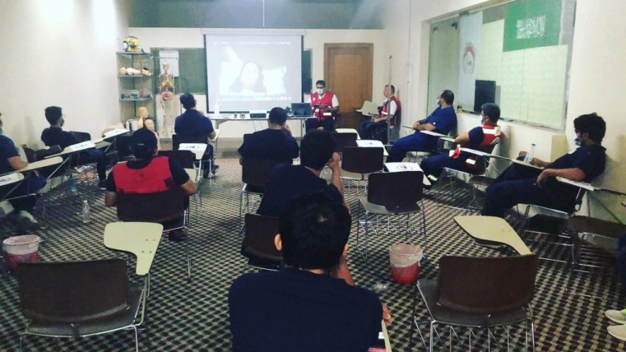 تعزيزا للخدمات الاسعافية المقدمة فرع الهيئة بمنطقة مكة تنفذ برنامج دعم الحياة القلبي المتقدم لمنسوبيها