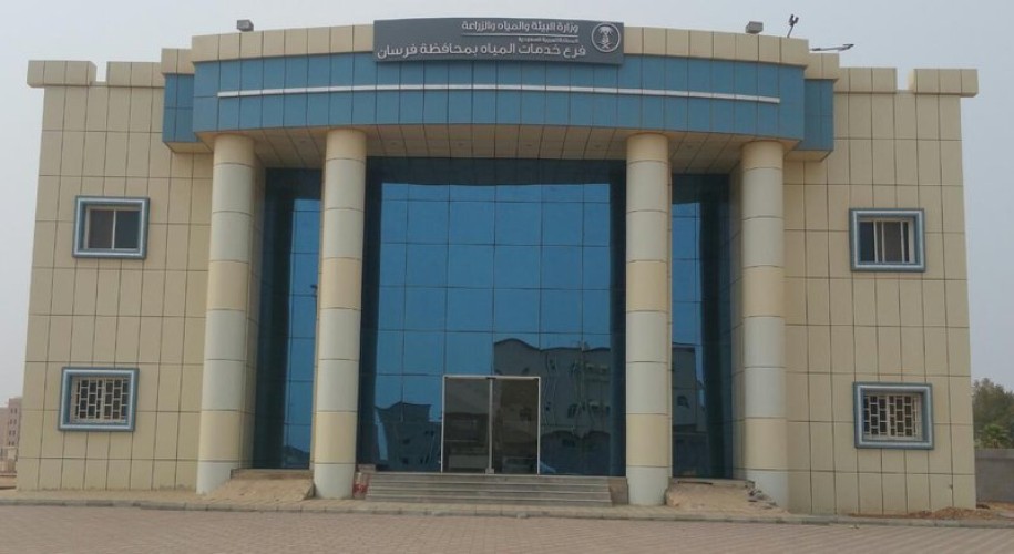 خدمات المياه : البدء بضخ المياه لقرى وأحياء مدينة جازان