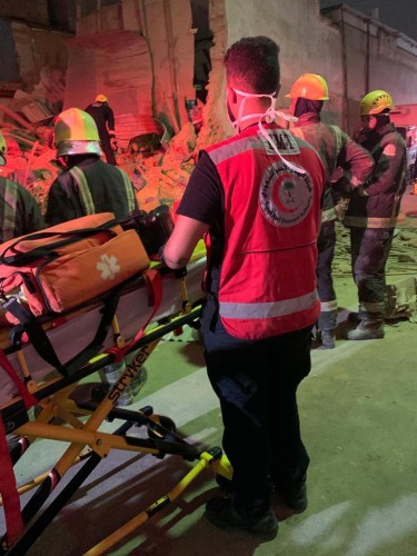 الهلال الأحمر يباشر سبعة صابات في حادث انهيار منزل بالرياض