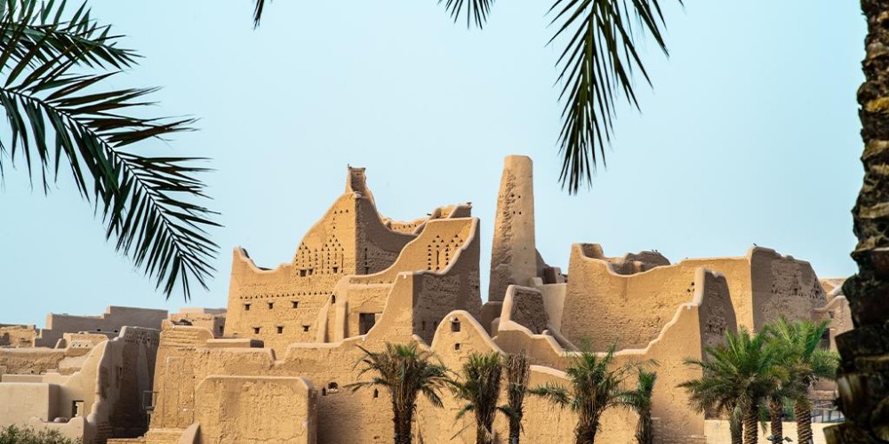 درّسَت النساء والرجال ولُقبت بـ”صاحبة الهجرتين”.. تعرف على سيرة فاطمة ابنة الشيخ محمد بن عبدالوهاب