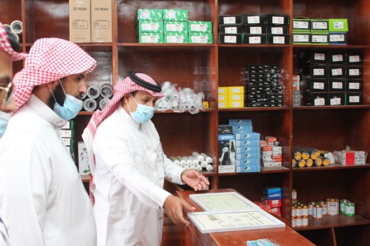 “الشهراني” في جولة تفقدية لمحافظة بيشة