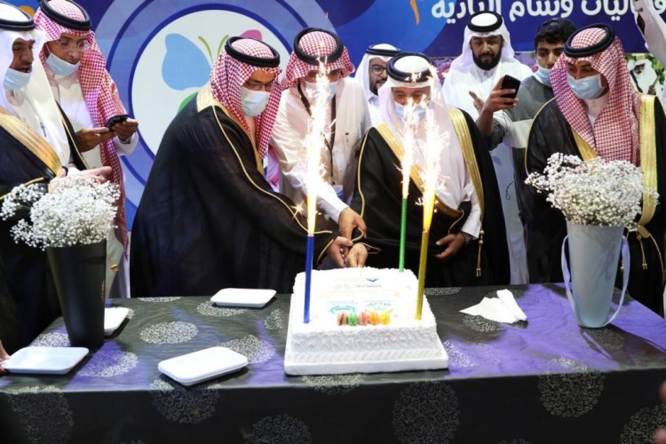 وسام البادية تختتم فعاليتها مسكاً بفراشة المندق