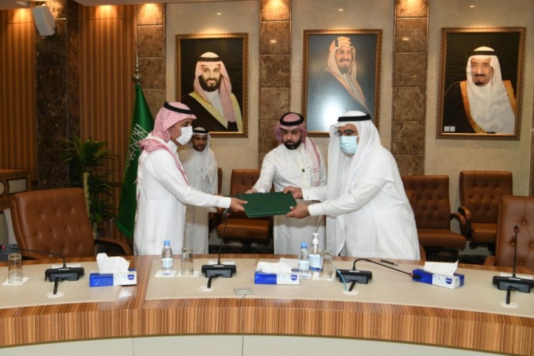 أمين الشرقية يوقع مذكرة تفاهم مع الجمعية الأمريكية للجودة بالمملكة لتعزيز وتطوير وتبادل الخبرات ودعم المبادرات