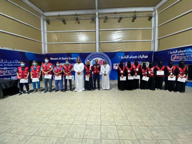 ادارة الاتصال الموسسي والتدريب والتطوع بهئية الهلال الاحمر بالباحة تفعل اليوم العالمي للاسعافات الاوليه بالمنطقه ومحافظاتها