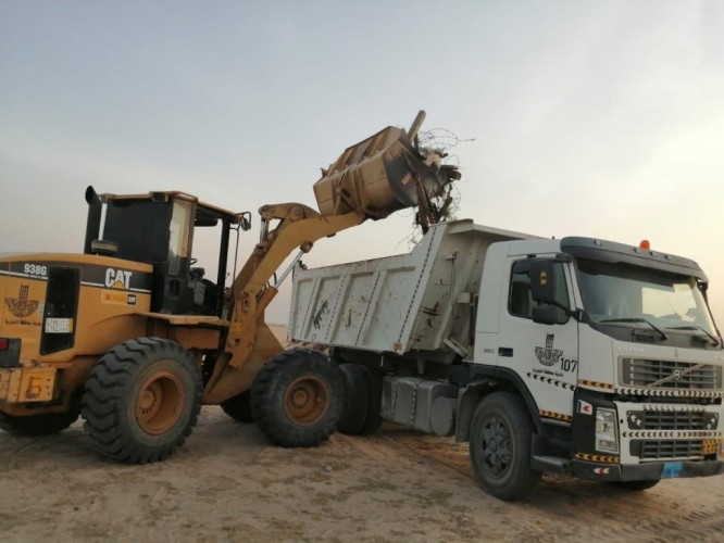 بلدية النعيرية ترفع أكثر من 15ألف م3 أنقاض ومخلفات بمداخل المحافظة خلال أسبوعين