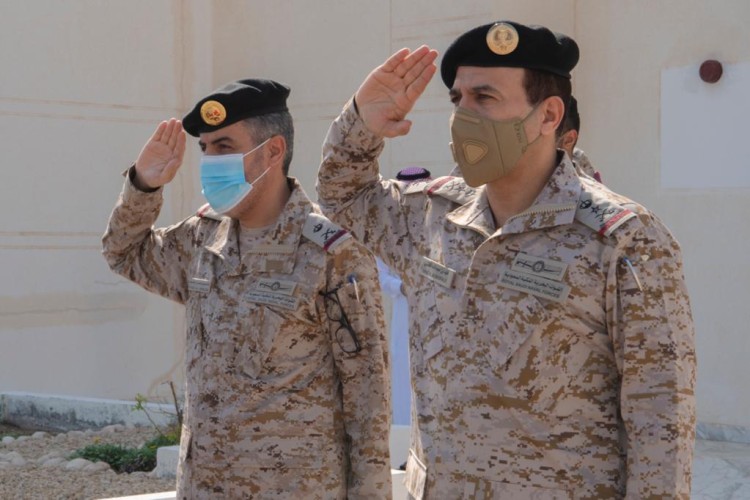 قائد القوات البحرية يرعى حفل تسليم واستلام زوراق الاعتراض السريعه