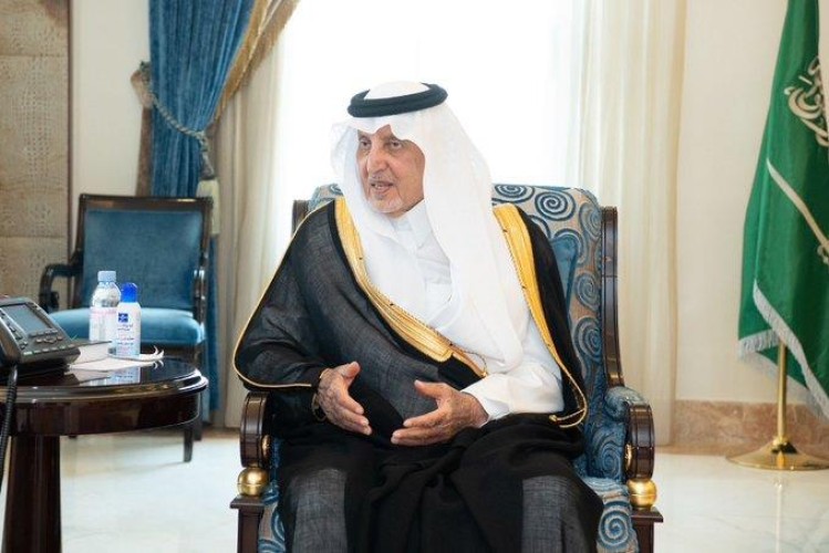 “تسعين عامٍ”.. قصيدة للأمير خالد الفيصل بمناسبة اليوم الوطني (فيديو)