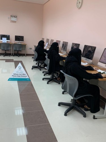 تحت شعار “لك يا وطن ندرب” التقنية الرقمية للبنات بجدة تطلق مبادرة اليوم الوطني