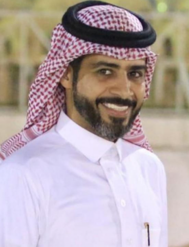 عبر برنامج “زوم” .. خبير التدريب يقدم دورة في إدارة الضغوط