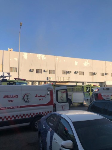 الهلال الأحمر يباشر حريق في عمارة سكنية وينتج عنه 16 إصابة بالرياض