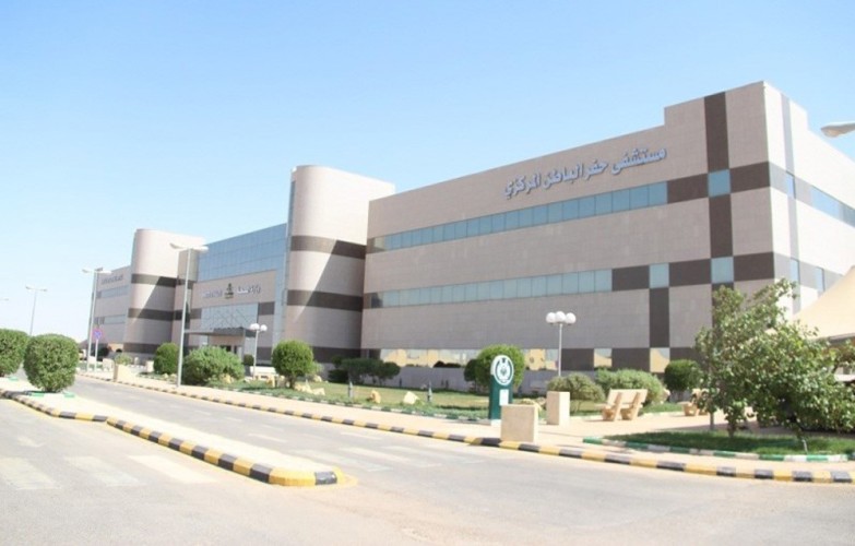 نجاح زراعة قوقعة بالأذن تُمكن طفلاً من السمع بحفر الباطن