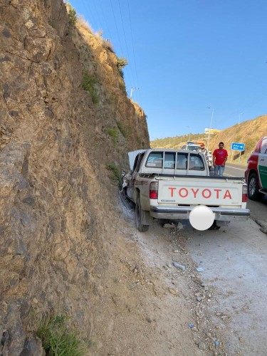 بالصور: وقوع حادث تصادم على طريق “الباحة المندق” .. والكشف عن عدد المصابين!