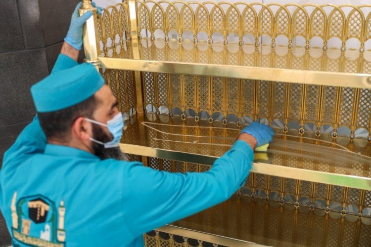 الإدارة العامة للشؤون الفنية  و الخدمية بالمسجد الحرام تعلن عن جاهزية طاقاتها البشرية  و الخدمية لإستقبال ضيوف الرحمن