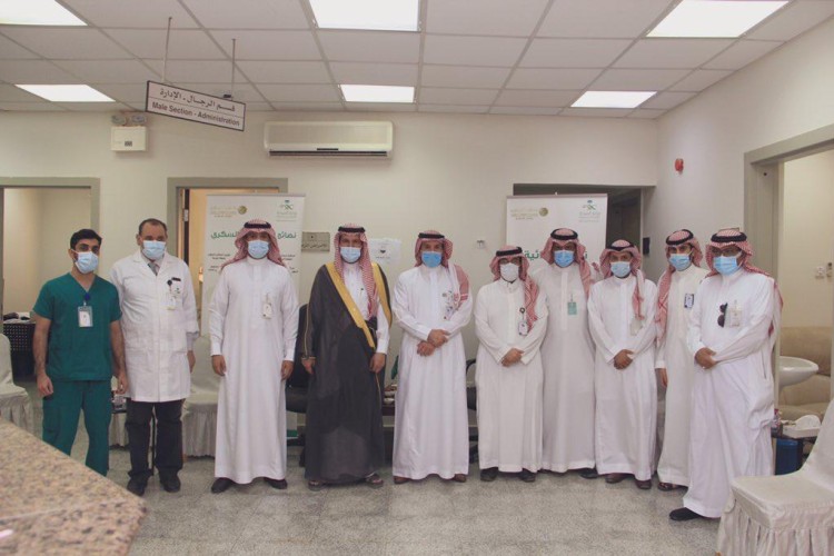 رئيس مركز الحوطة يفتتح حملة الكشف المبكر لسرطان الثدي