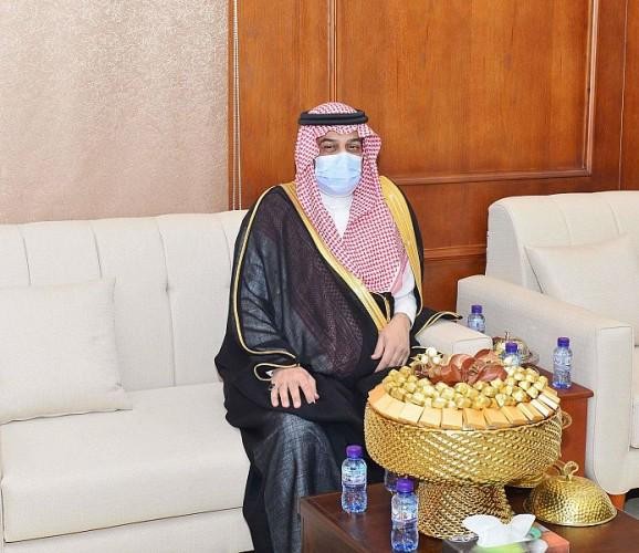 وكيل إمارة منطقة حائل يفتتح مبنى ديوانية لجنة التنمية الأهلية بمحافظة موقق