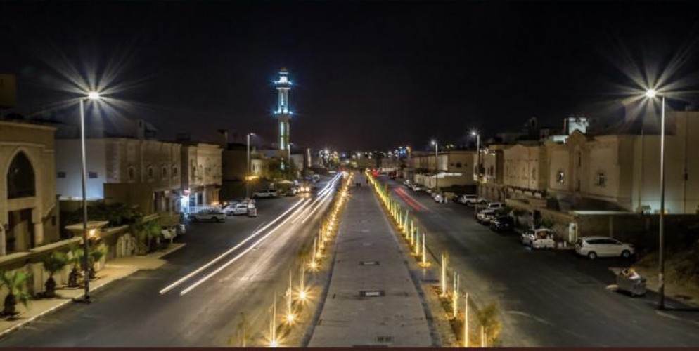 أمانة ⁧‫المدينة_المنورة‬⁩ تنهي الأعمال الميدانية لمشروع ممشى أوس بن مالك شرق المدينة