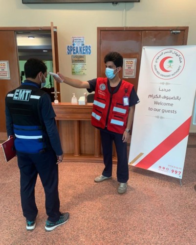 الهلال الأحمر بالباحة يكثف الدورات التدريبية لمنسوبي المنطقة لرفع المهارات الاسعافية للمسعفين ميدانياً