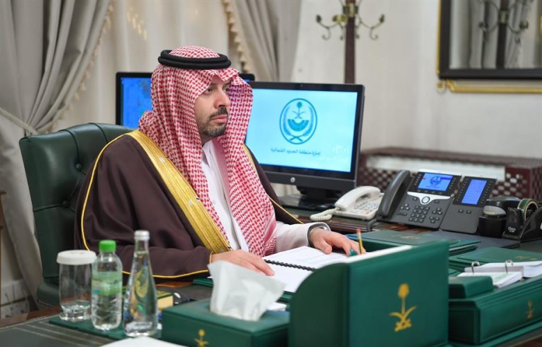 بعد انهيار جزئي بمنزلهم نتيجة الأمطار .. “أمير الحدود الشمالية” يوجّه بإيواء وتعويض عائلة برفحاء