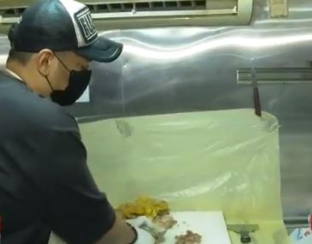 بالفيديو: شاب سعودي يروي قصة استقالته من منصب مدير في شركة من أجل العمل في الـ”فود ترك”