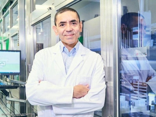 بالفيديو: عالم مشارك في فريق عمل “فايزر” المضاد لكورونا يكشف تفاصيل جديدة عن اللقاح المنتظر