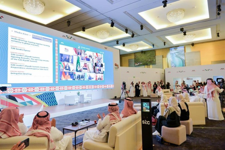 عدد من قادة دول مجموعة العشرين يشاركون في الفعالية المصاحبة لـ ( G20 ) حول التأهب والتصدي للأوبئة