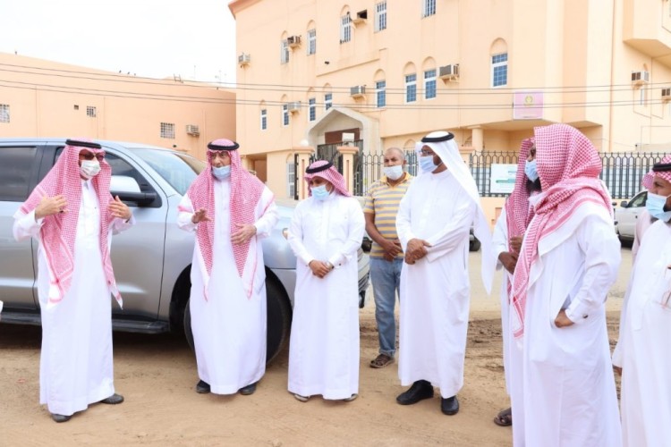 محافظ أبو عريش يوجه باستكمال العمل في مبنى الجمعية الخيرية