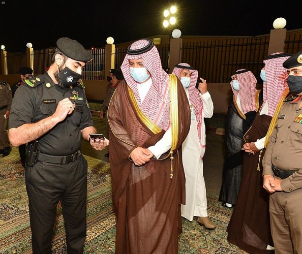 سمو أمير منطقة حائل يزور مقر شرطة المنطقة