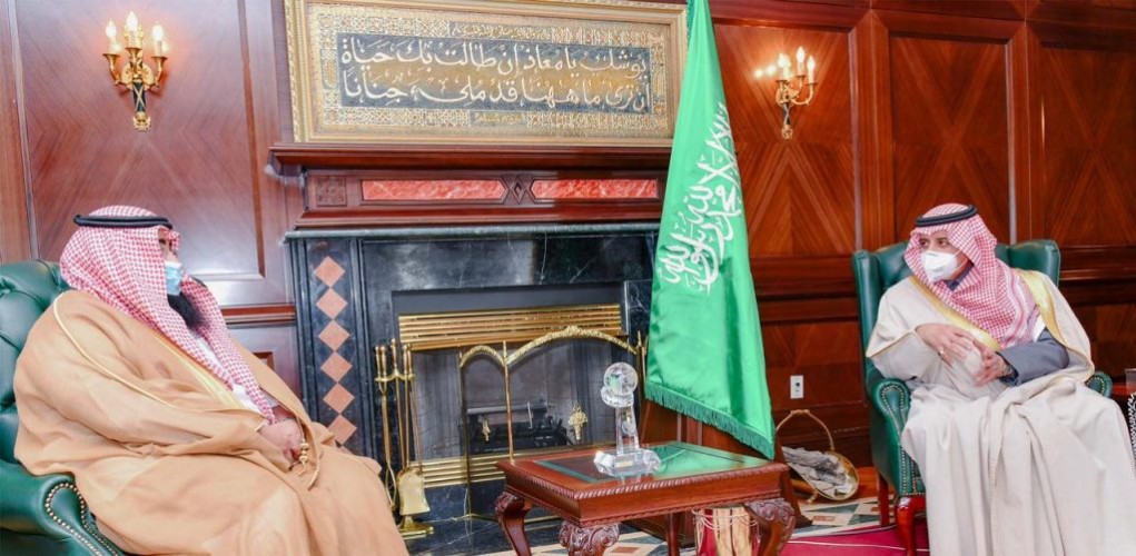 أمير منطقة تبوك يستقبل معالي نائب وزير الصناعة والثروة المعدنية