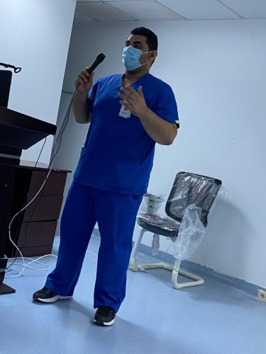 مستشفى الحرث يفعل مبادرة ” ساعة آمنة “