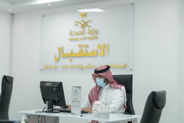 محافظ حفر الباطن يدشن توسعة وتطوير قسم الطوارئ في مستشفى الملك خالد العام