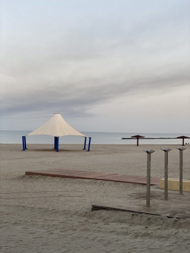 كورنيش بيش الواجهة السياحية الجديدة  ومقصد المتنزهين الباحثين عن الجمال