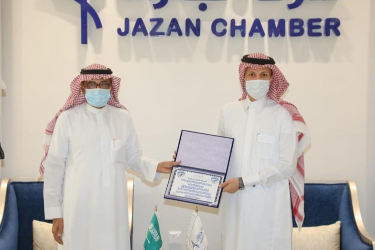 توقيع تفاهم شراكة مجتمعية بين غرفة جازان ونادي اليرموك الرياضي