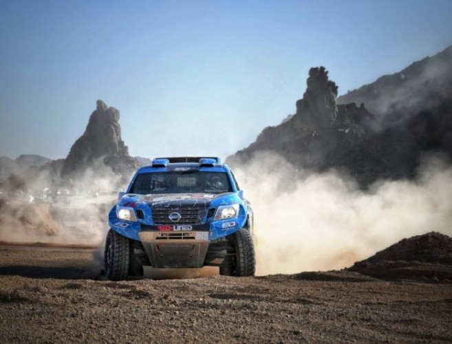 إجراءات وقائية احترازية لـ ” فيروس كورونا” في رالي حائل تويوتا الدولي