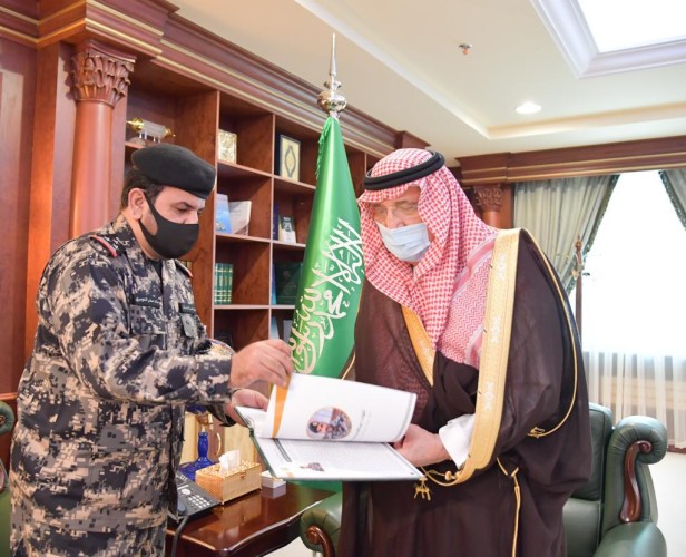 سمو أمير جازان يتسلم تقرير إنجازات ومهام  قوة أمن المنشآت بالمنطقة..