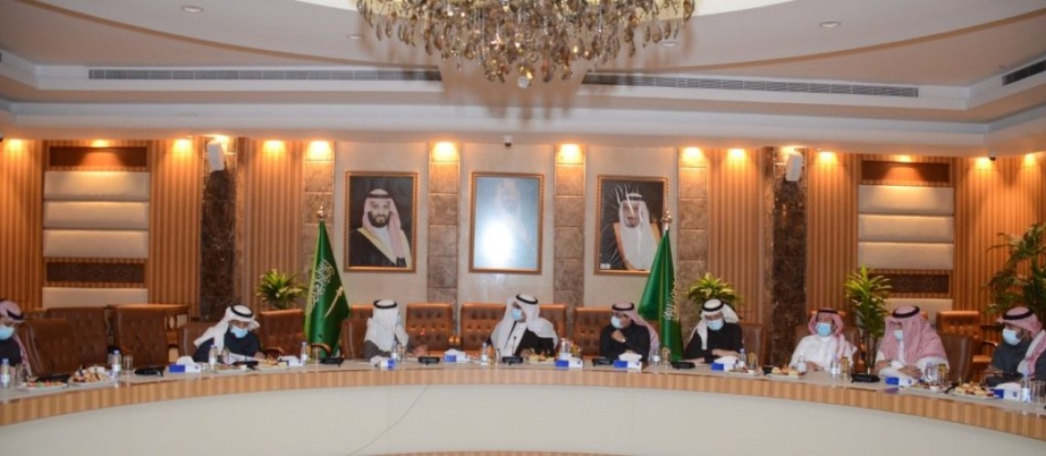 أمانة الشرقية وهيئة التراث تناقشان برامج ومشاريع الحفاظ على التراث العمراني وتطوير المواقع التراثية