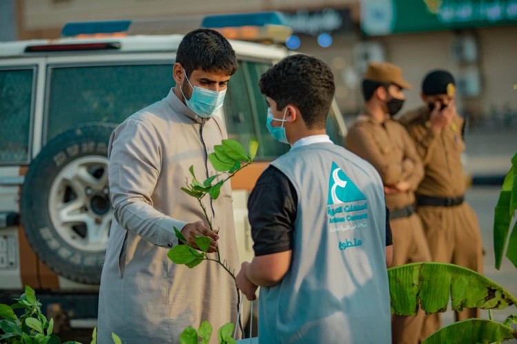 ” احياء رابغ خضراء” .. مبادرة لتنمية الغطاء النباتي واظهار الجانب الجمالي بالمحافظة