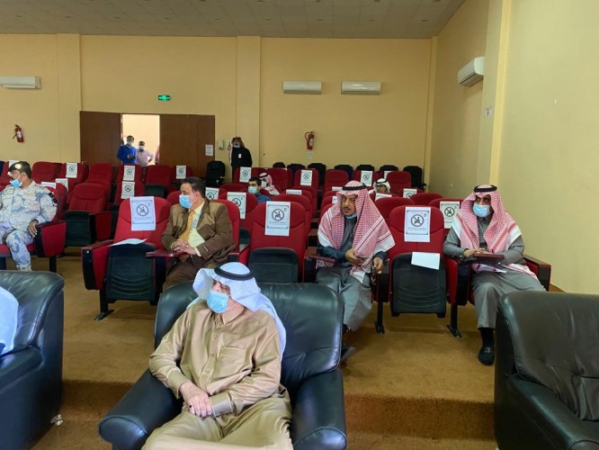 هيئة حقوق الإنسان تنظم محاضرة تعريفية بحقوق الإنسان في محافظة طريف