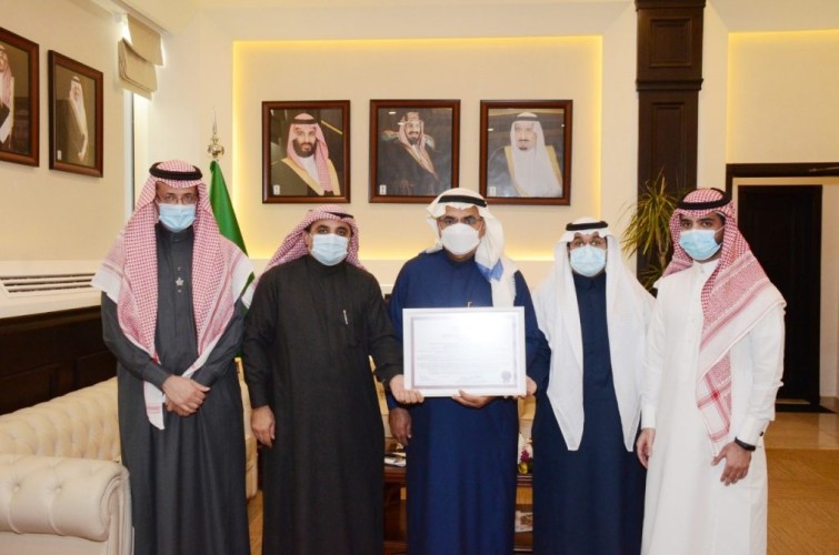 أمانة الشرقية تحصل على شهادة الآيزو في مجال فحوصات (الاسفلت-التربة-الخرسانة) كأول مختبر حكومي في المملكة