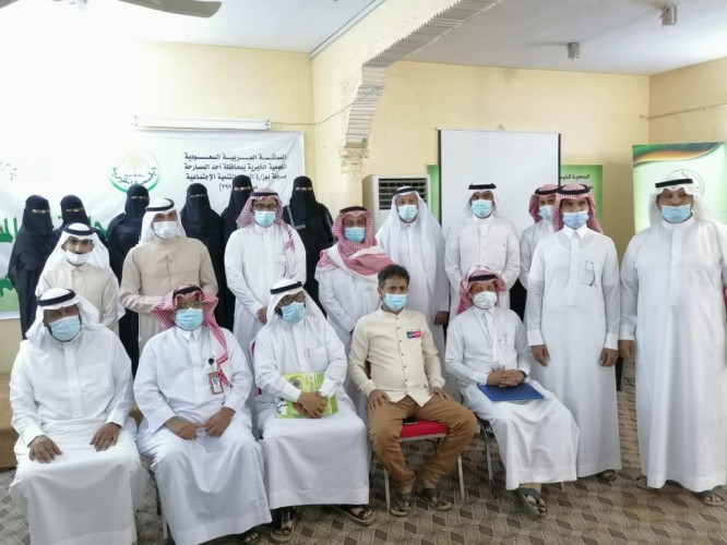 فريق الإعلام الجديد بـ”جازان” ينظم زيارة إعلامية لجمعية البر الخيرية بـ”أحد المسارحة”