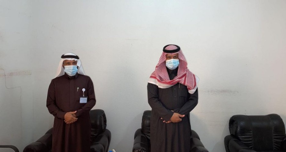 مدير عام فرع وزارة البيئة بـ”حائل” يقوم بجولة تفقدية في وحدة مركز الحليفة العلياء