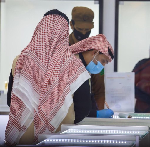 أمانة الجوف وبلدياتها 786 جولة لمراقبة تدابير كورونا وإغلاق 38 منشأة و 55 مخالفة خلال 3 أيام