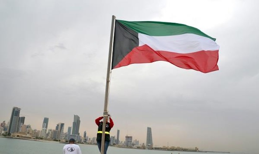 مجلس الوزراء الكويتي يقرر إغلاق المنافذ الحدودية والبرية والبحرية