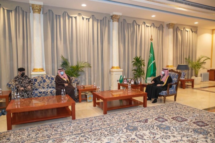 سمو أمير الجوف يستقبل قائد أمن المنشآت المعين حديثاً