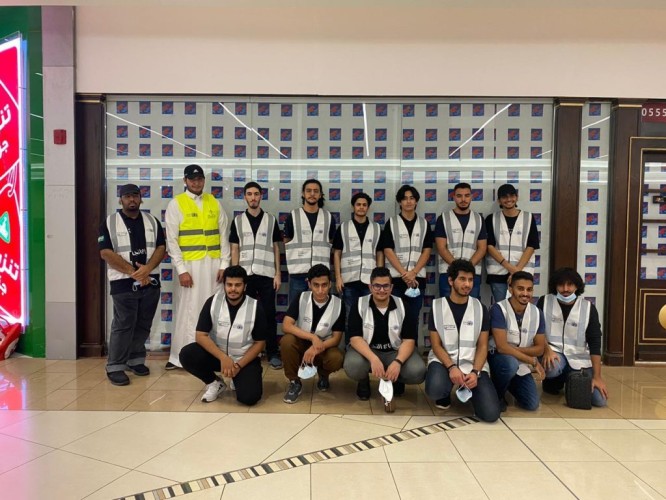 فريق صناع النجاح يطلق الحملة الثانية في مجمع البحر الأحمر الرد سي مول بجدة