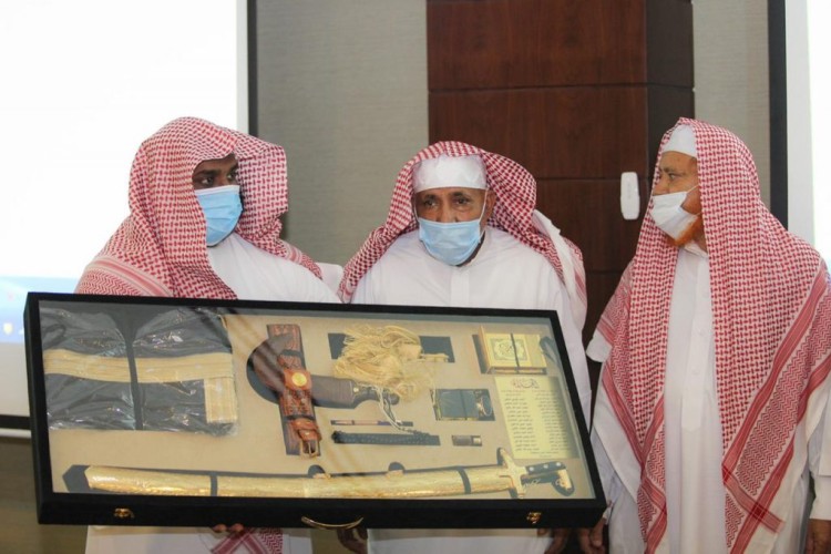 كتابة عدل المسارحة تودع آل هاشم بمناسبة تقاعده