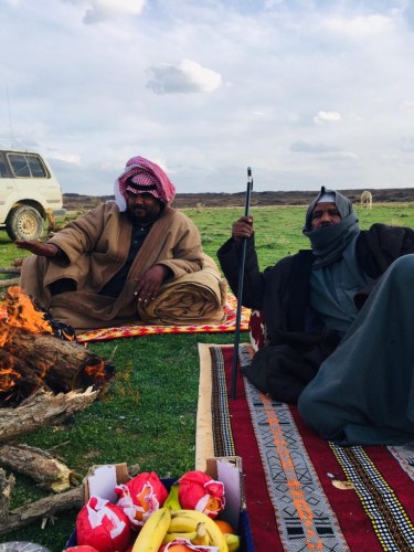 اكتست باللون الأخضر .. بالفيديو الصور: مواطنين يستمتعون بالأجواء الخلابة بـ”ربيع” حرة بني رشيد