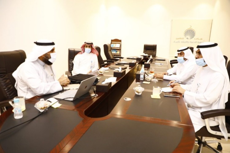 البدء في تطبيق برنامج ادامة في وحدة التطوع بجمعية أجياد للدعوة